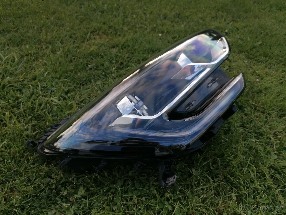 Přední pravé světlo Renault Megane MK.IV - 3