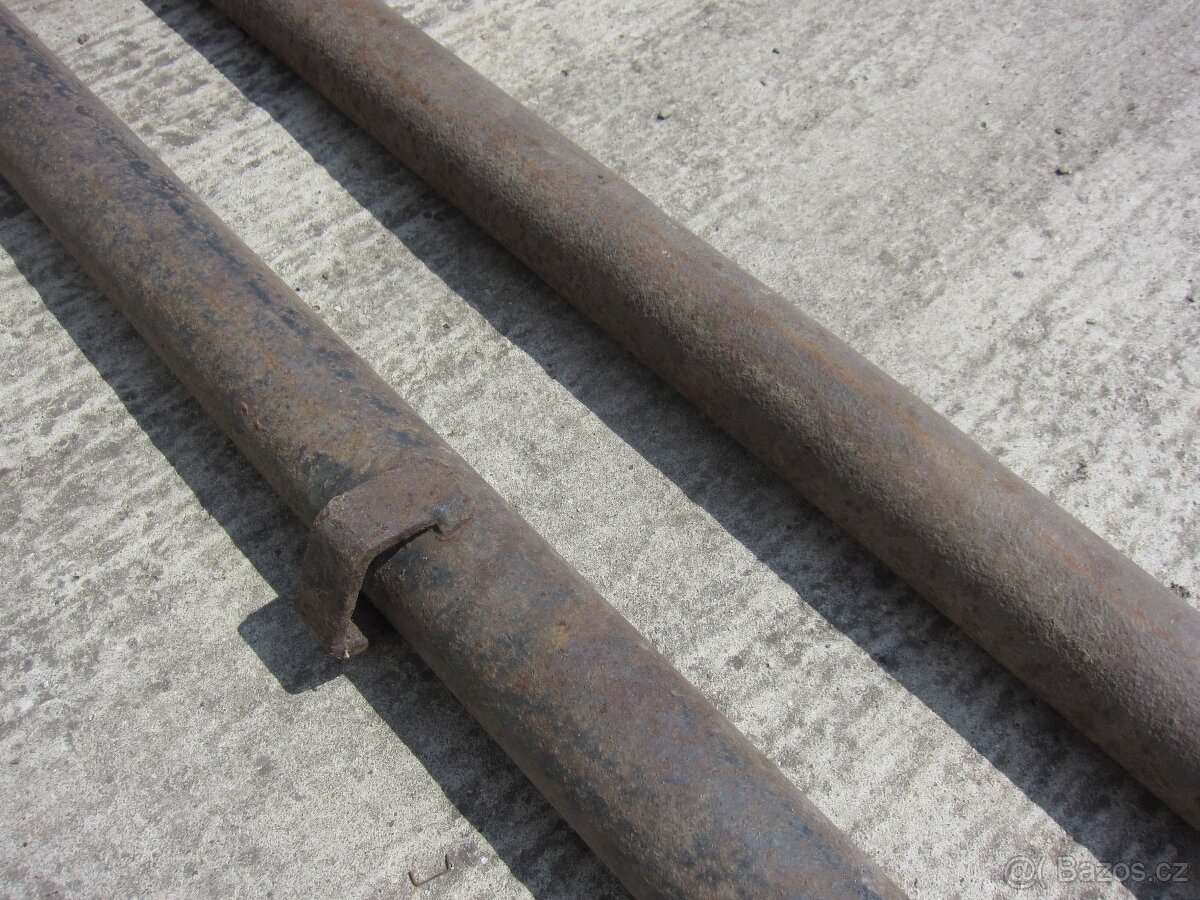 Ocelová vzpěra - tažná tyč - 2 ks - 3