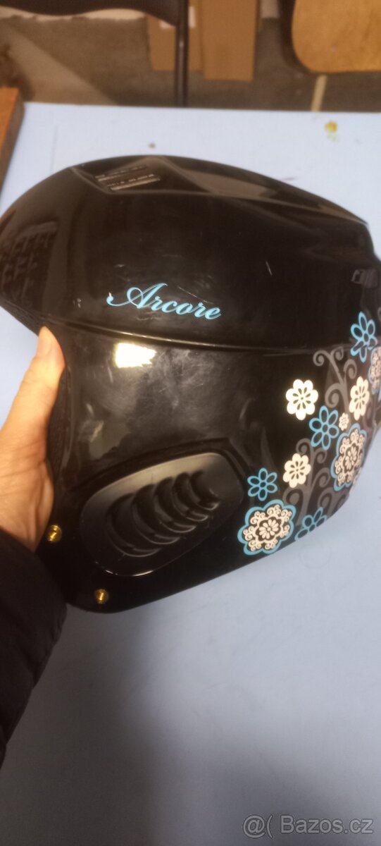Lyžařská helma - 3