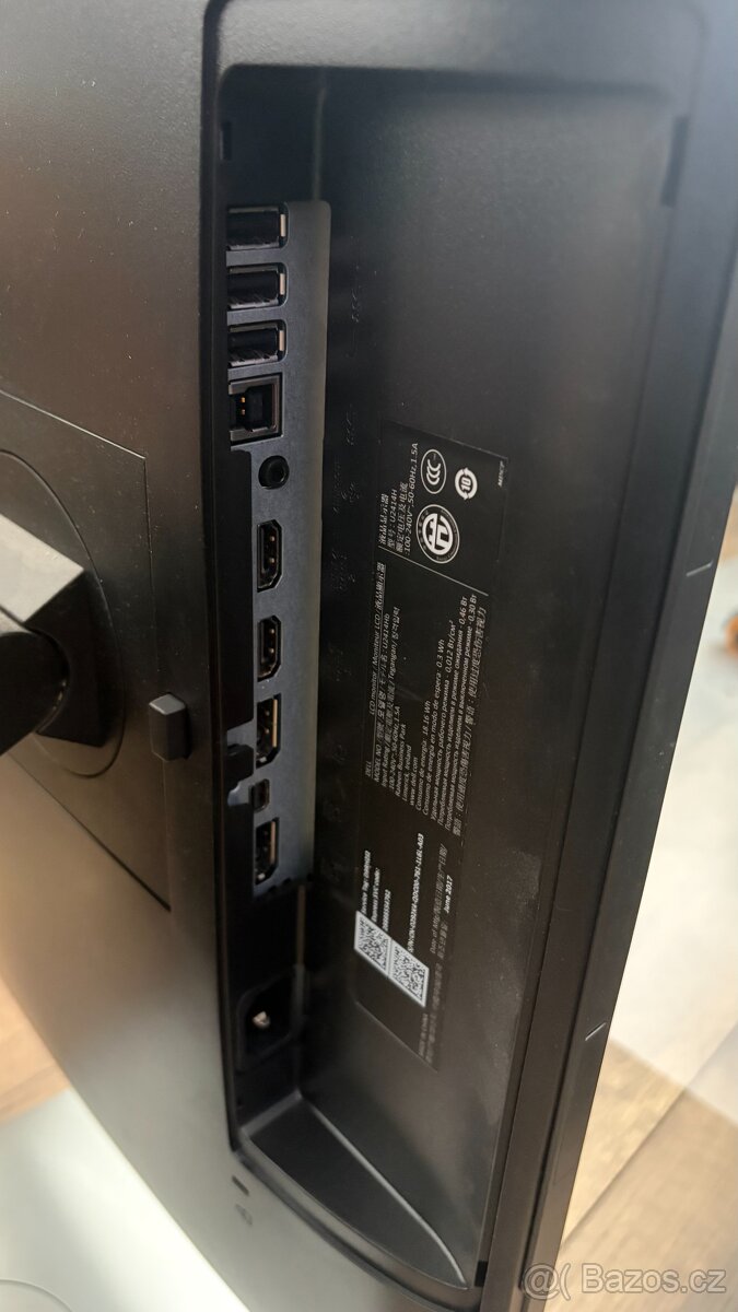 Monitor Dell U2414H Ultrasharp - 3