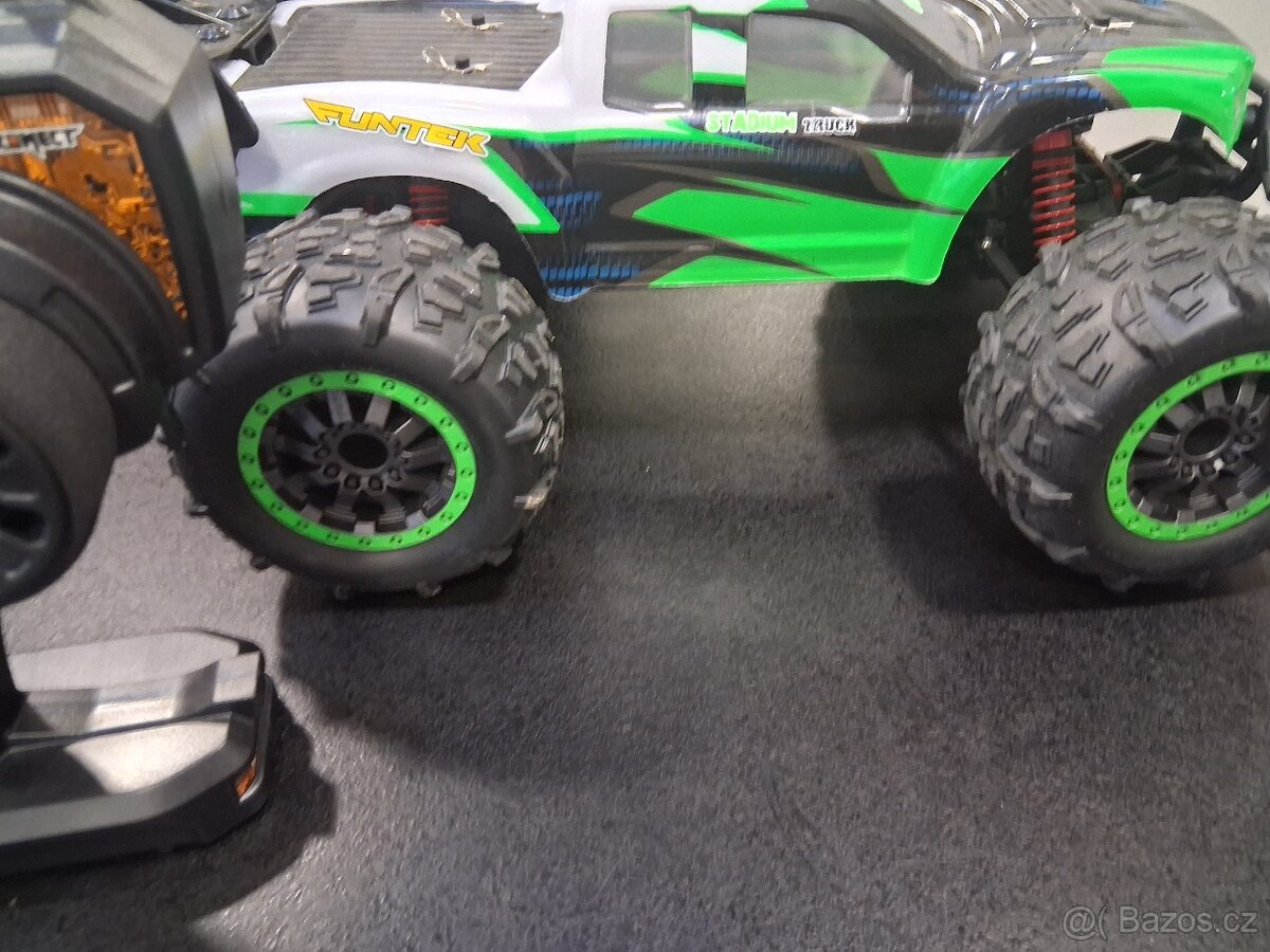 RC model Stadium Truck - 3