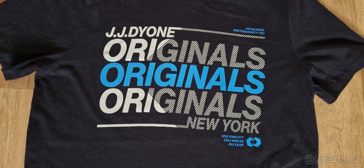 Pánská/chlapecká trička a pyžamo, vel. M-L - 3