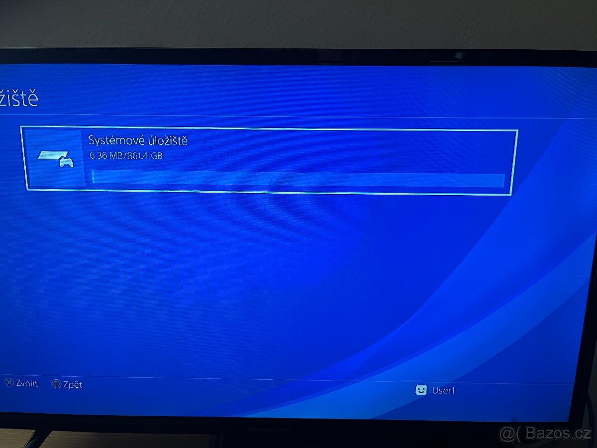 PlayStation 4 Slim 1TB - 3