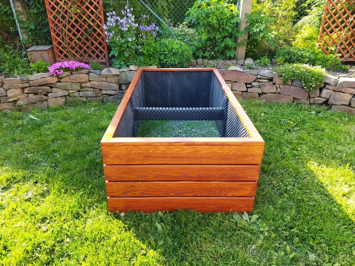 Vyvýšený záhony - 3