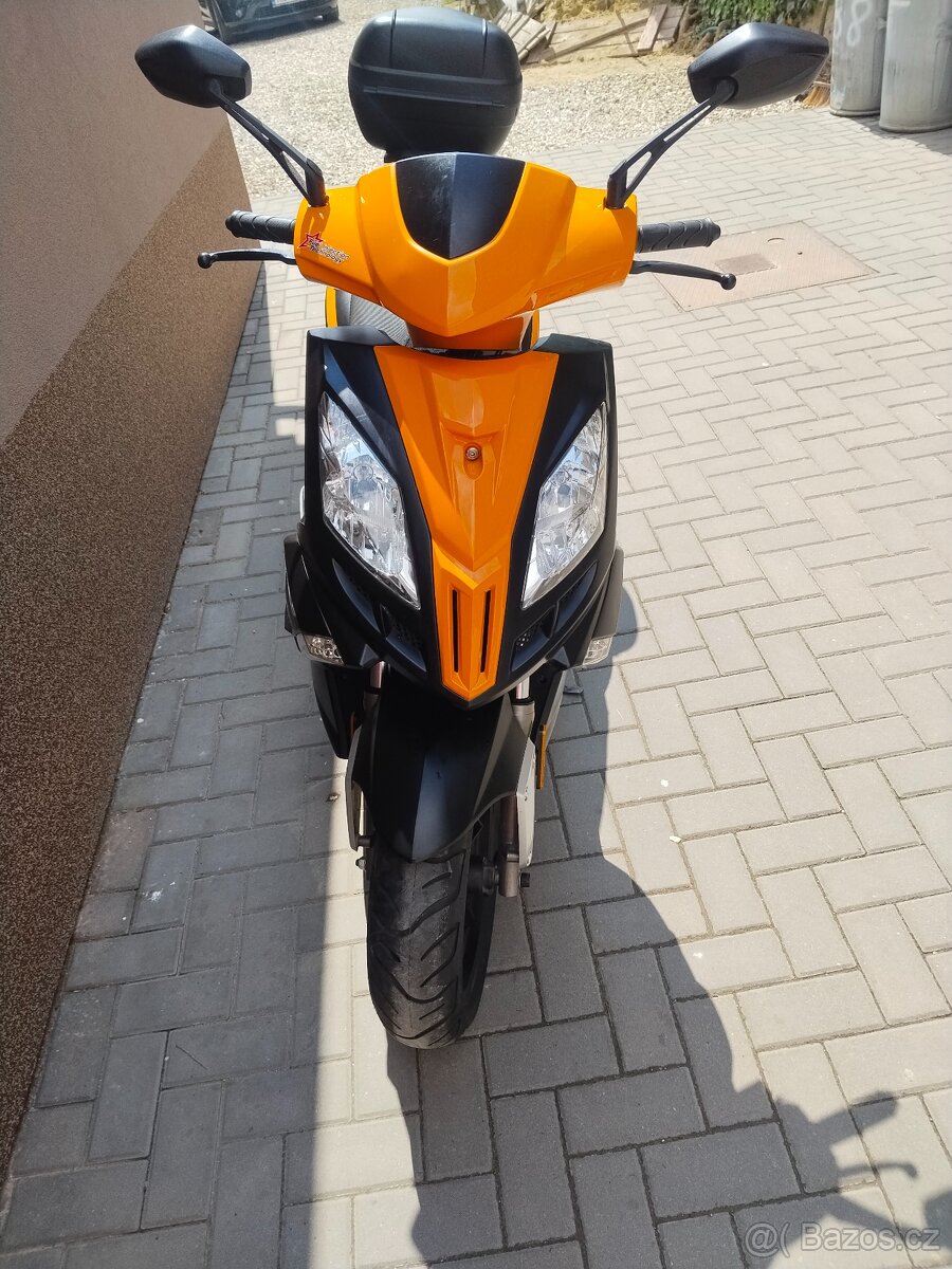 Maxon blade 125 - 3