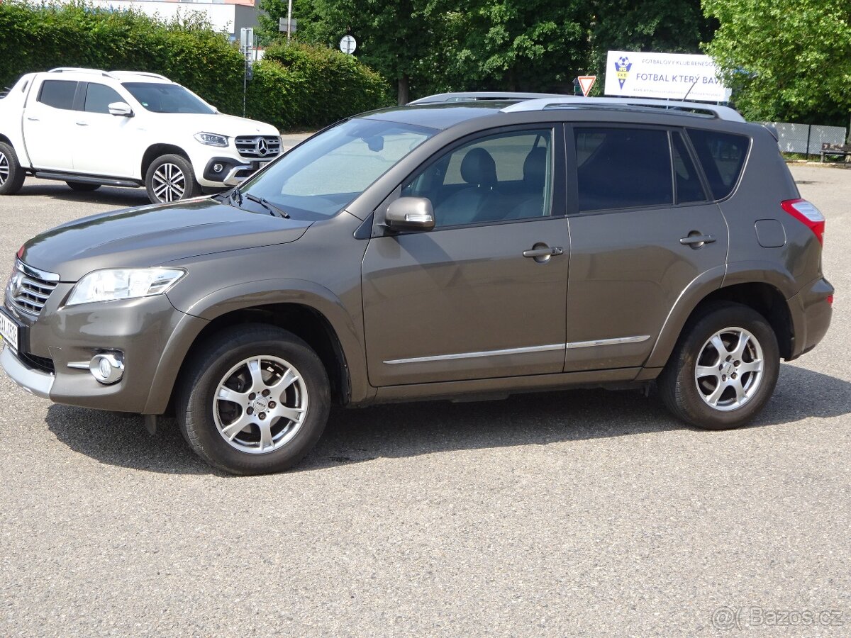 Toyota Rav4 2.2 D-D4 r.v.2011 4x4 AUTOMAT - 3