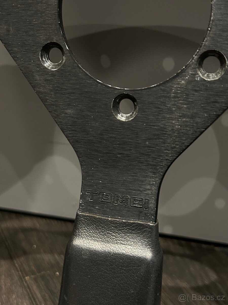 Vzácný Tomei volant - 3
