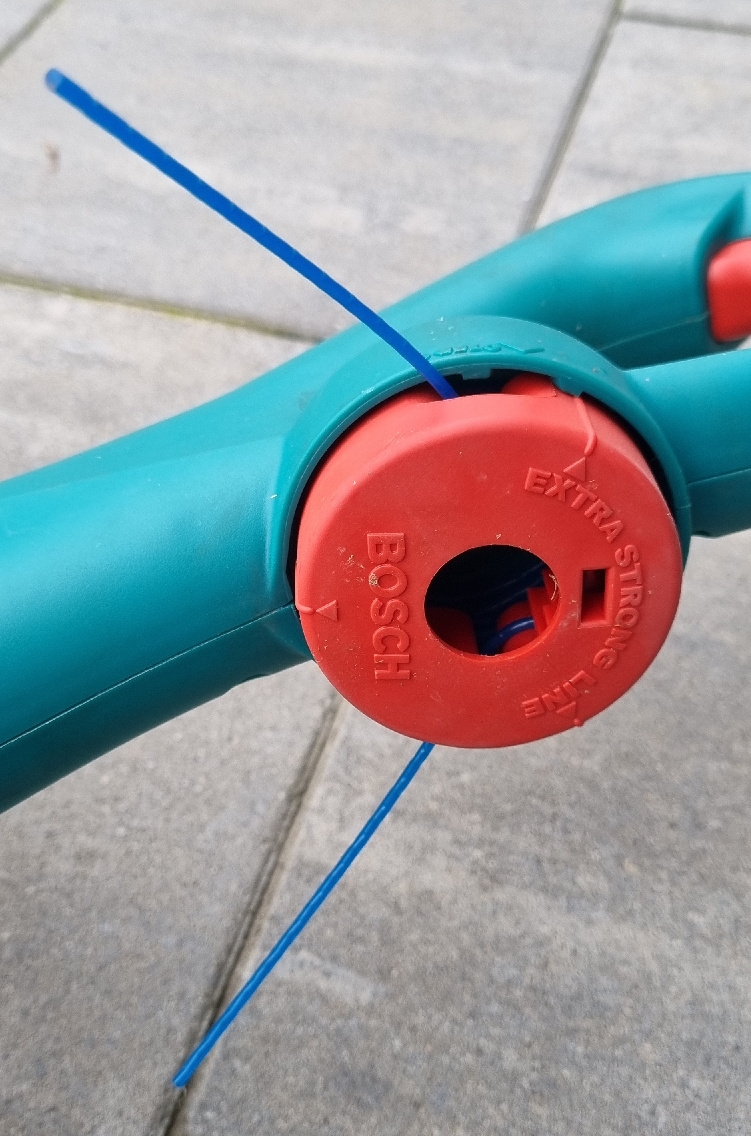 Strunová elektrická sekačka Bosch Art 30 Combitrim - 3