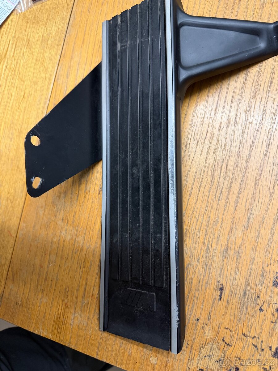 Footrest pedál BMW e30 M3 - 3