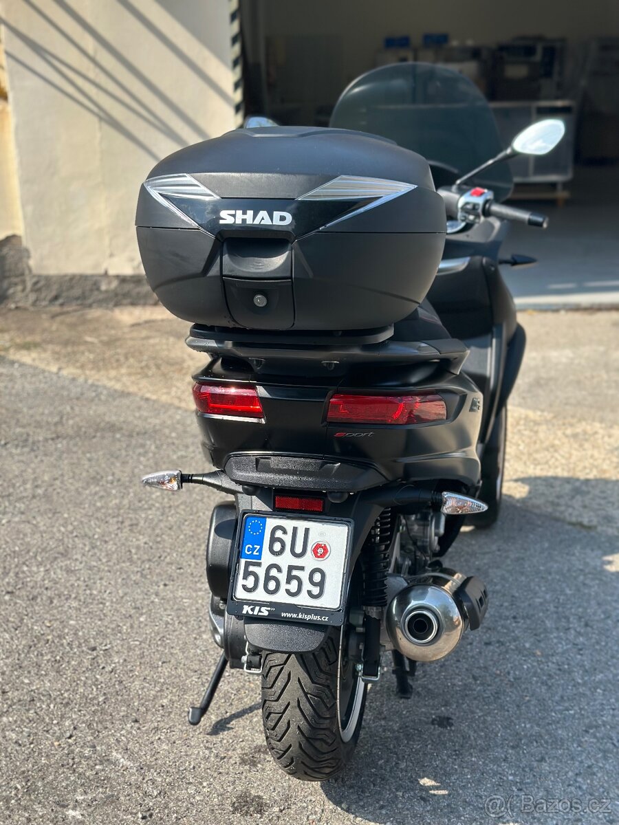 Piaggio mp3 500 - 3