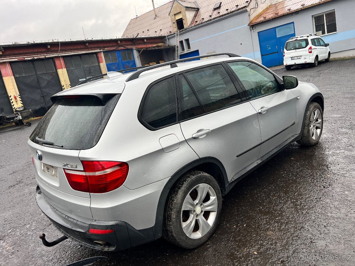 Bmw x5 e70 3.0d 173kw Titansilber na díly - 3