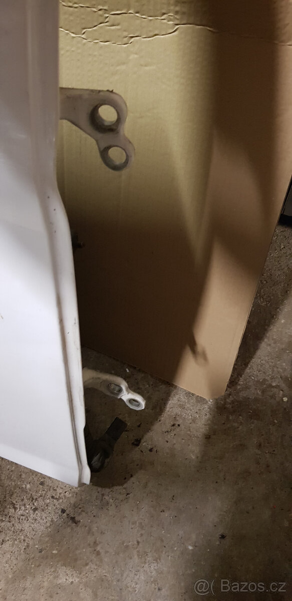 Karoserie Ford Focus II -bílá frozen - 3