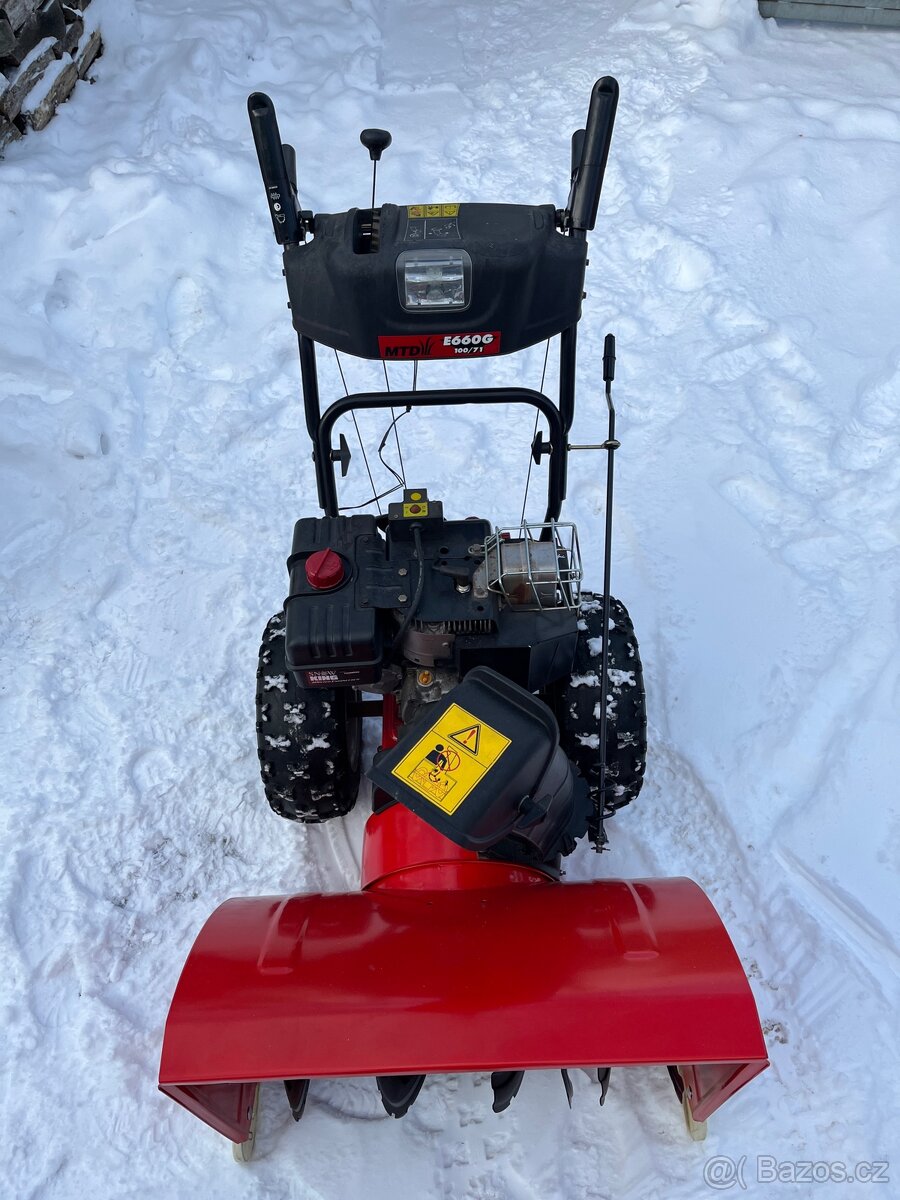 Sněhová fréza MTD E 660 G, 10,5 HP - 3