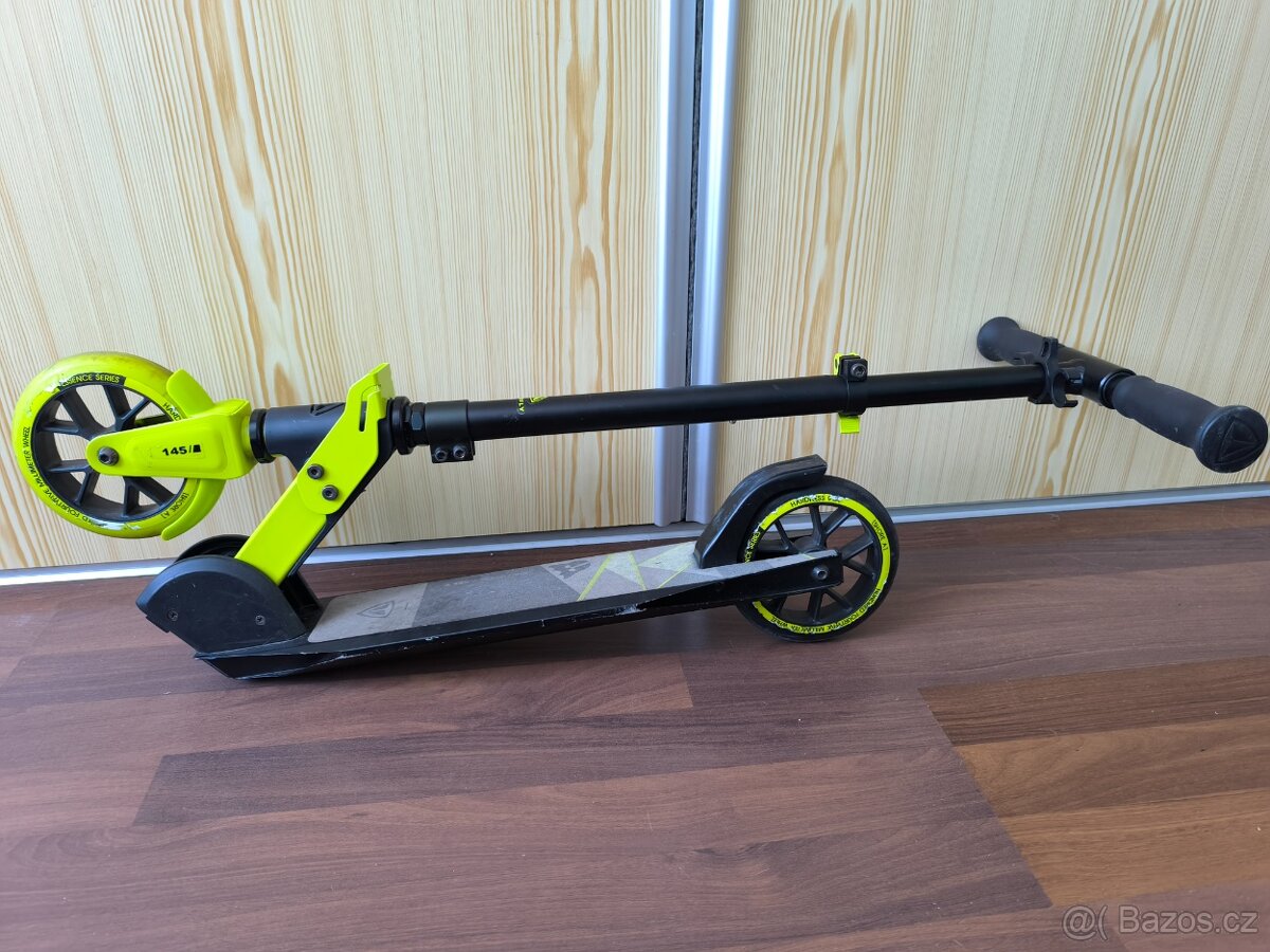 Koloběžka Firefly A 145 - 3