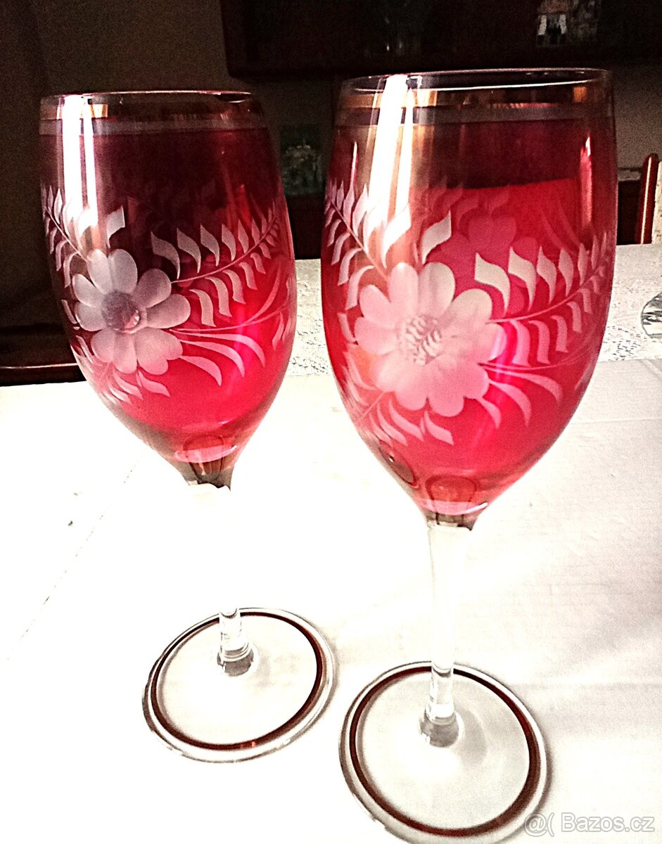 Párové skleničky s monogramem “L a J“, - 3