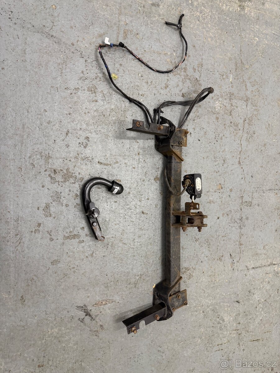 Subaru Forester III tažné zařízení - 3