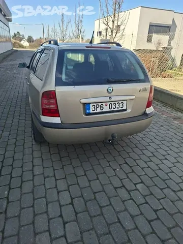 Škoda Octavia 1 - 3