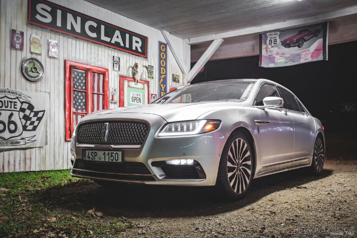 Lincoln Continental Black Label 3.0i V6 BiTurbo