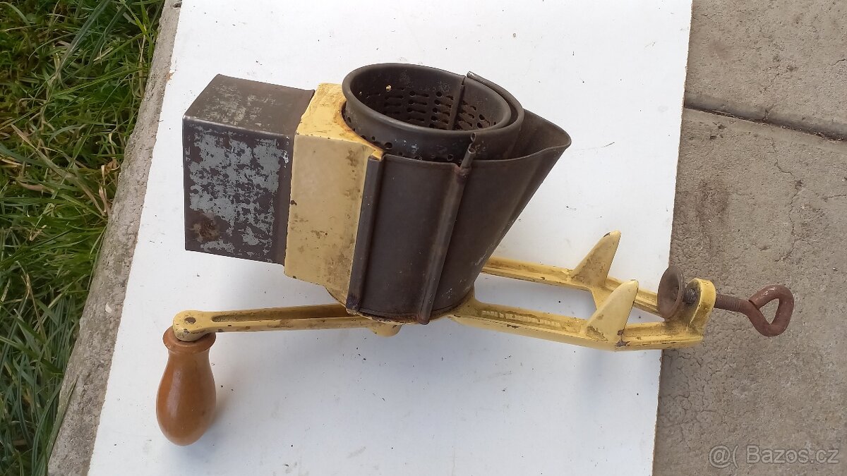 Mlýnek Na Strouhanku zn. Porkert - 3