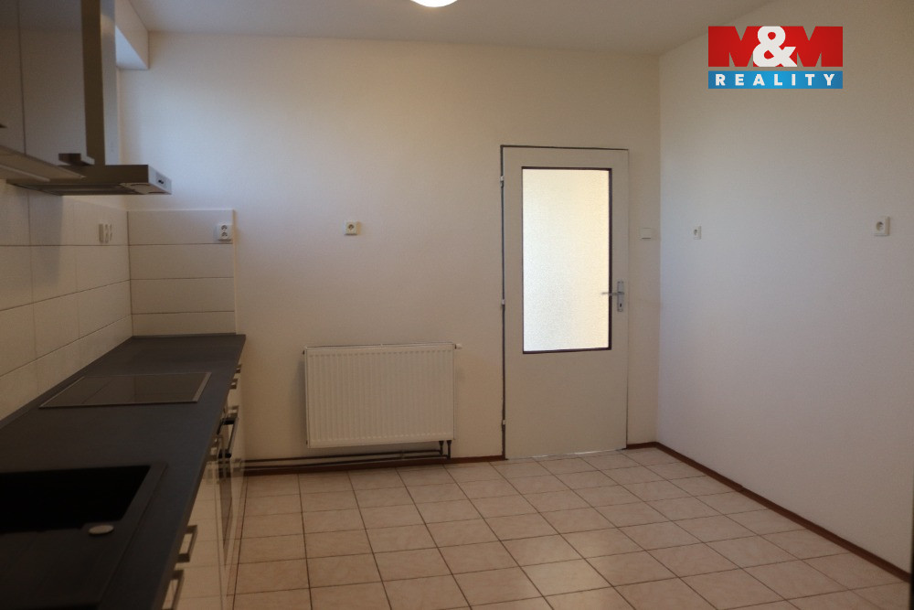 Prodej výrobního a bytového objektu, 300 m2 v obci Libiš - 3