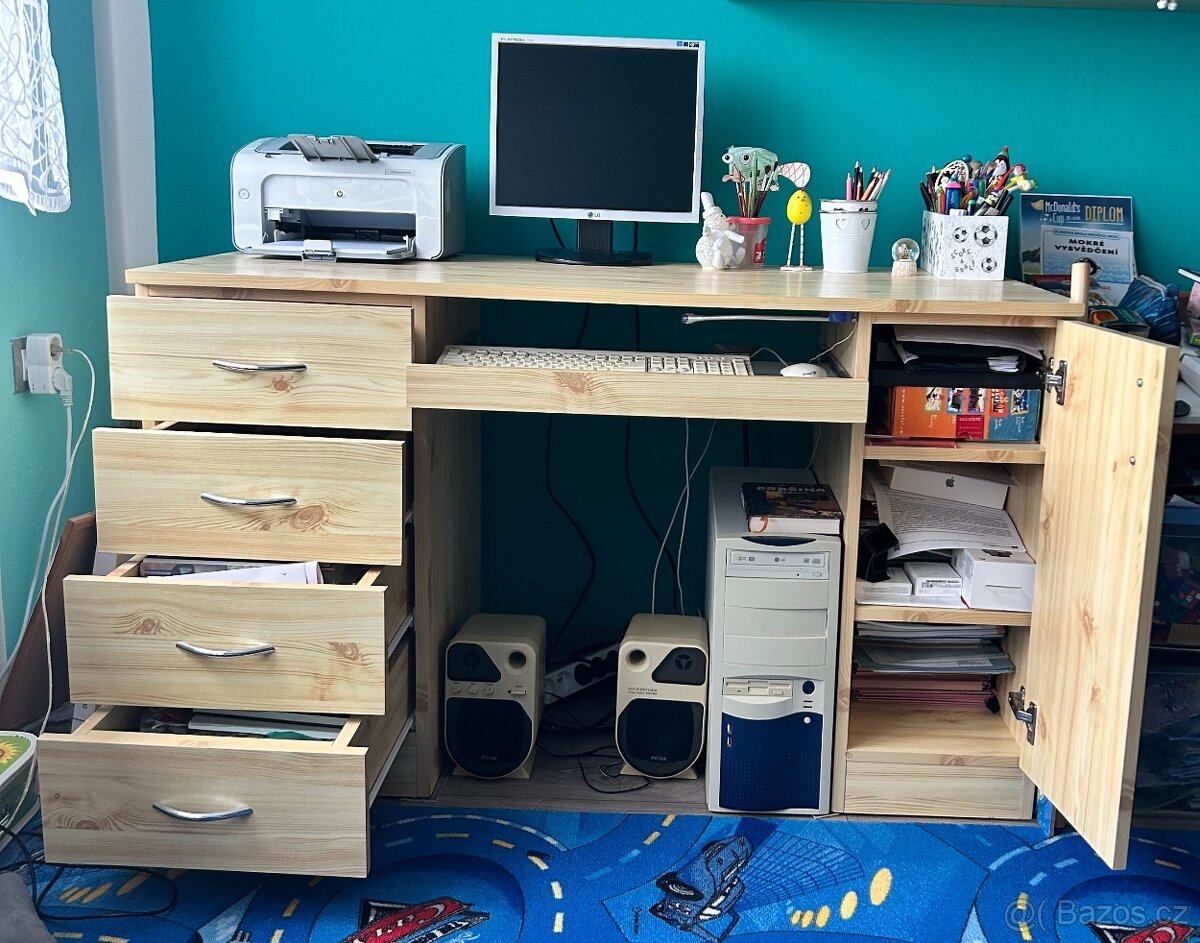 Kancelářský stůl 1300x650 - lamino bříza, tl. 18mm - 3