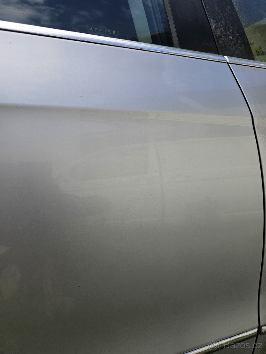 Dveře pravé zadní VW Passat B6 kombi LA7W stříbrný - 3