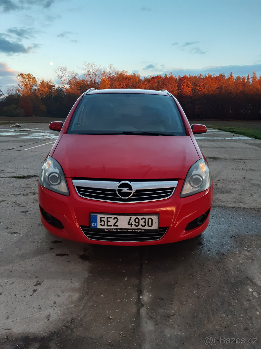 Opel Zafira 1.6 benzín 85kW, 2.majitel CZ, serviska,bixenony - 3
