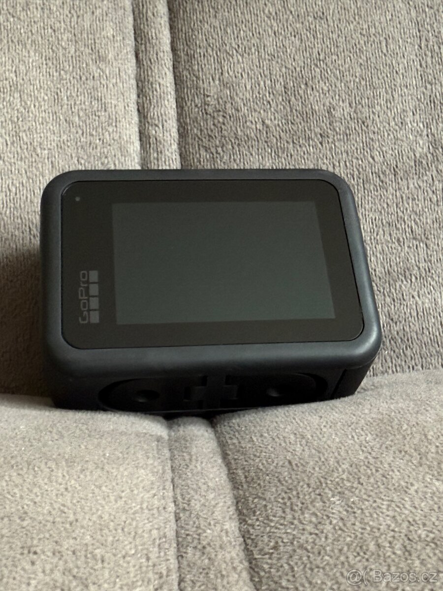 GoPro 8 Black s příslušenstvím - 3