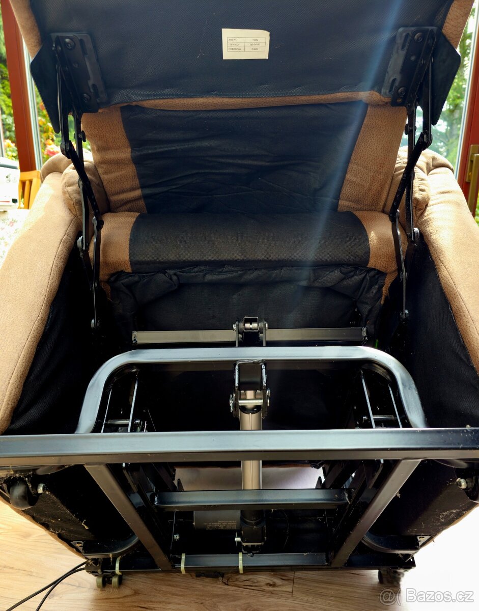 Elektrické polohovací a zvedací TV relaxační křeslo - 3