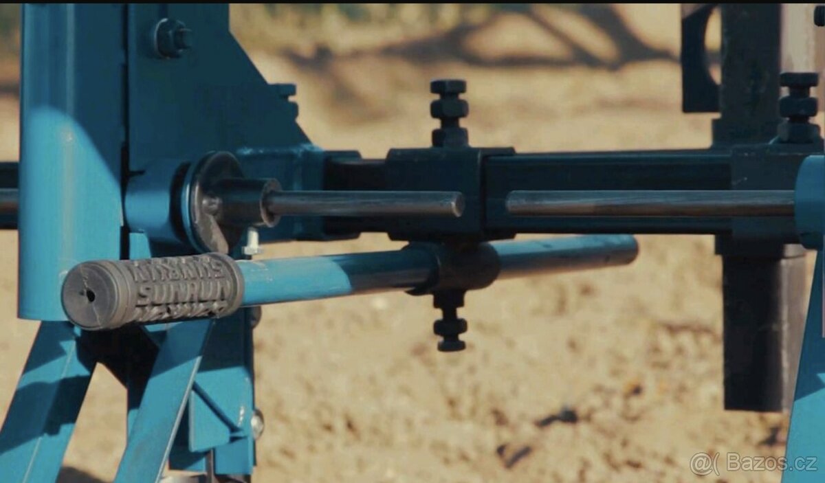 6řadý secí stroj na cibuli a česnek pro malý traktor - 3