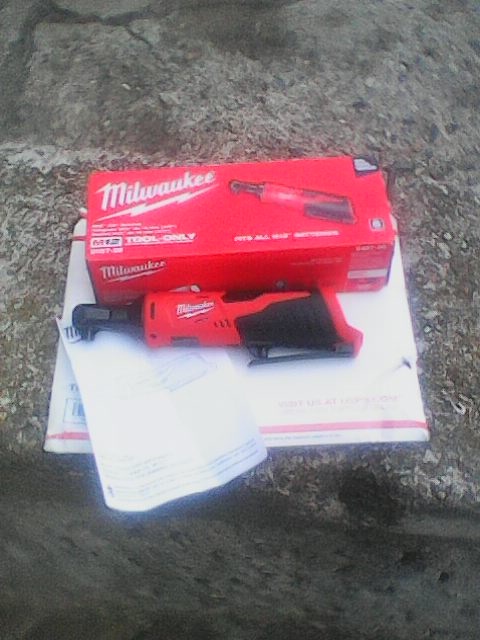 Milwaukee M12 IR38-0 Aku račna - 3