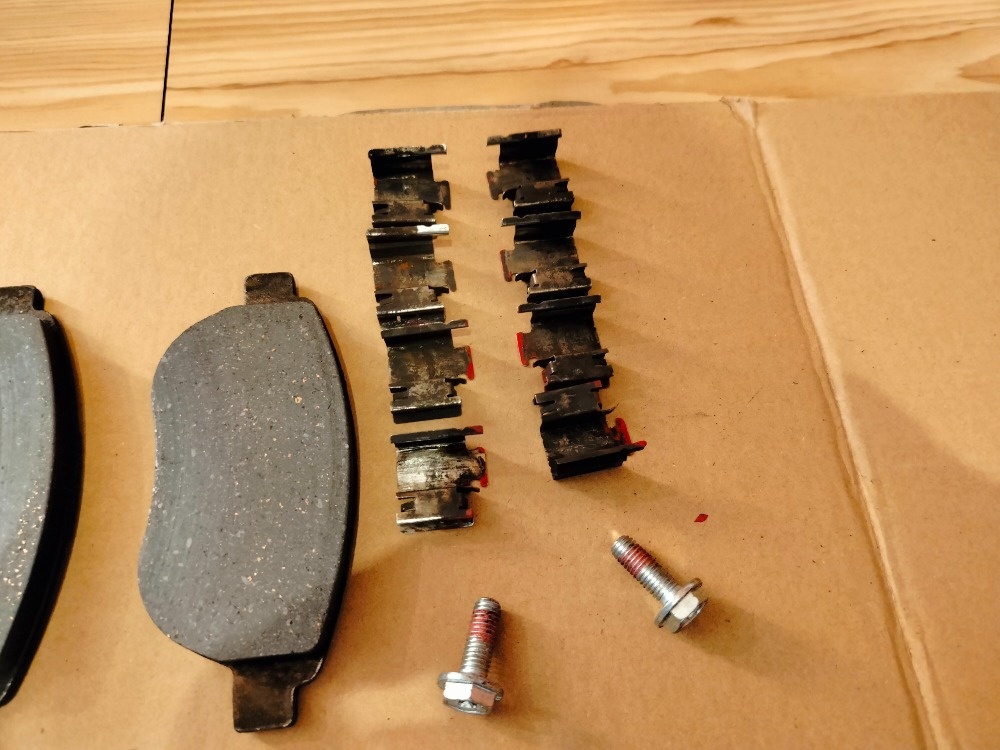 Brzdové destičky přední pro Citroen/Peugeot - 3