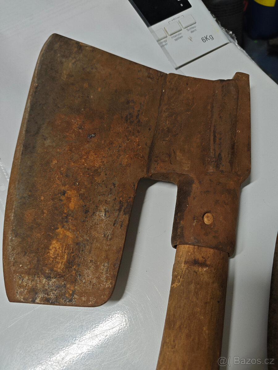 Staré řeznické sekery - 3
