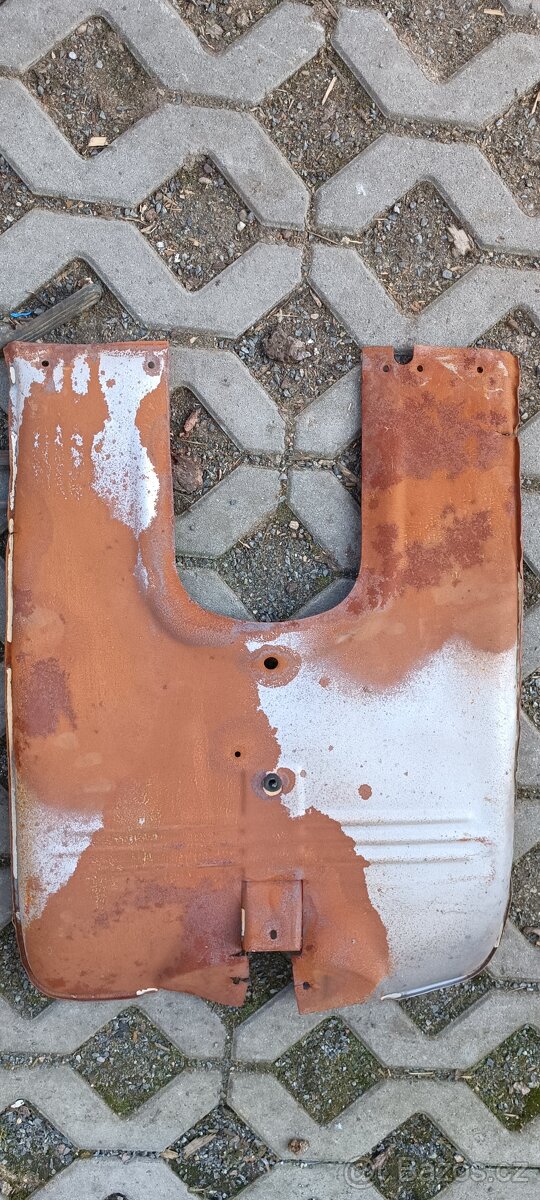 Revma plechy Jawa 05 - 3