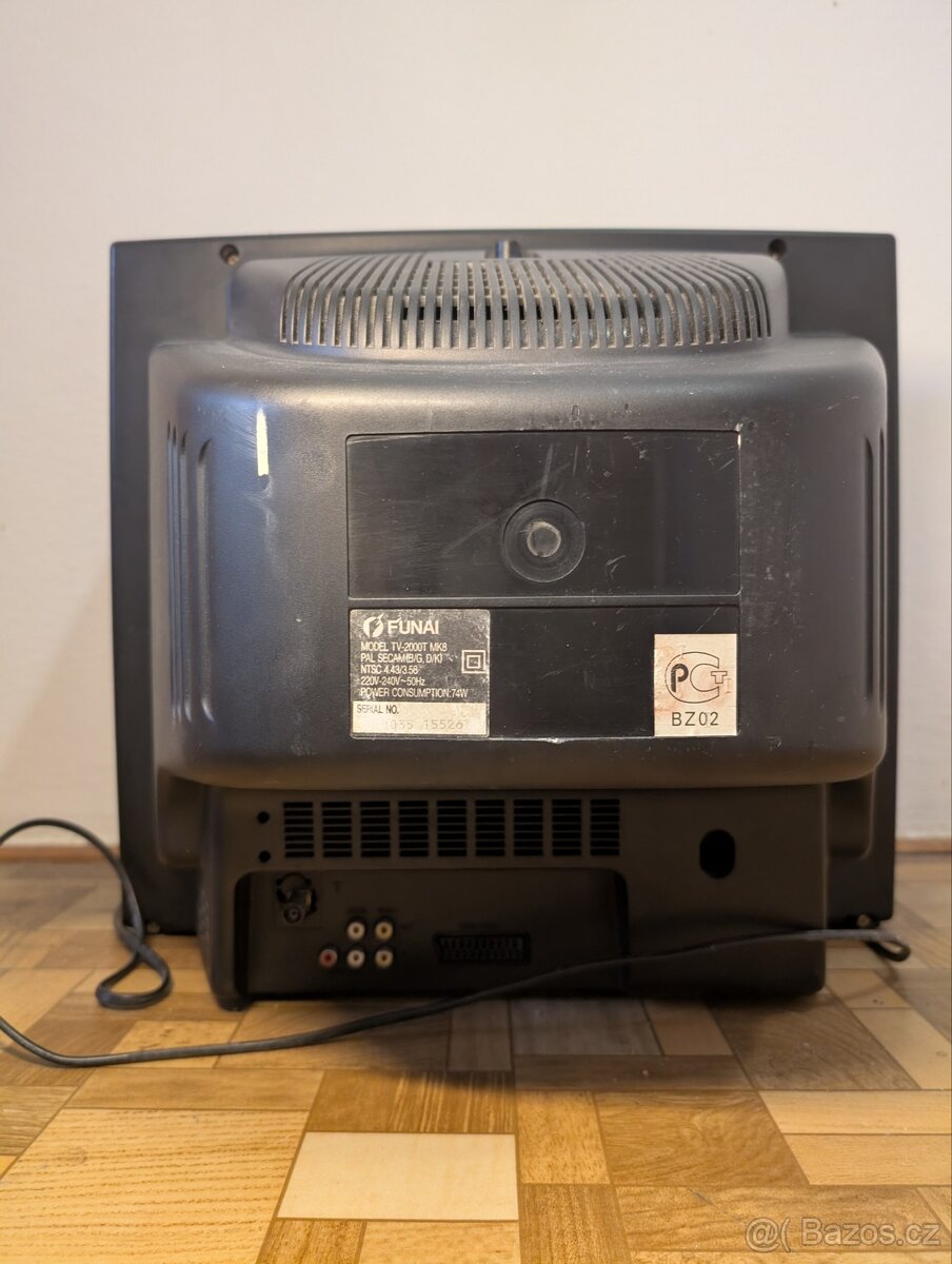 Funkční retro TV Funai + kabel - 3