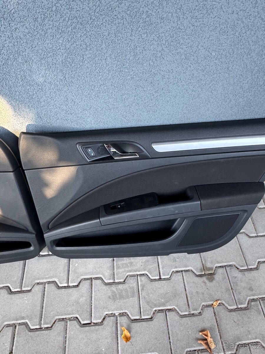 Škoda Superb 2 tapecirunky,tapce dveře - 3