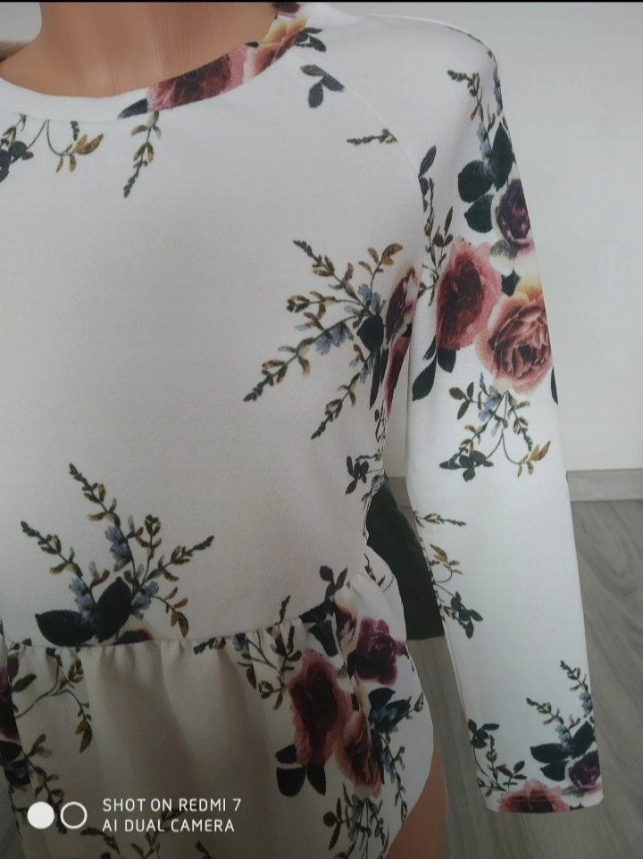 Dámská halenka S - 3