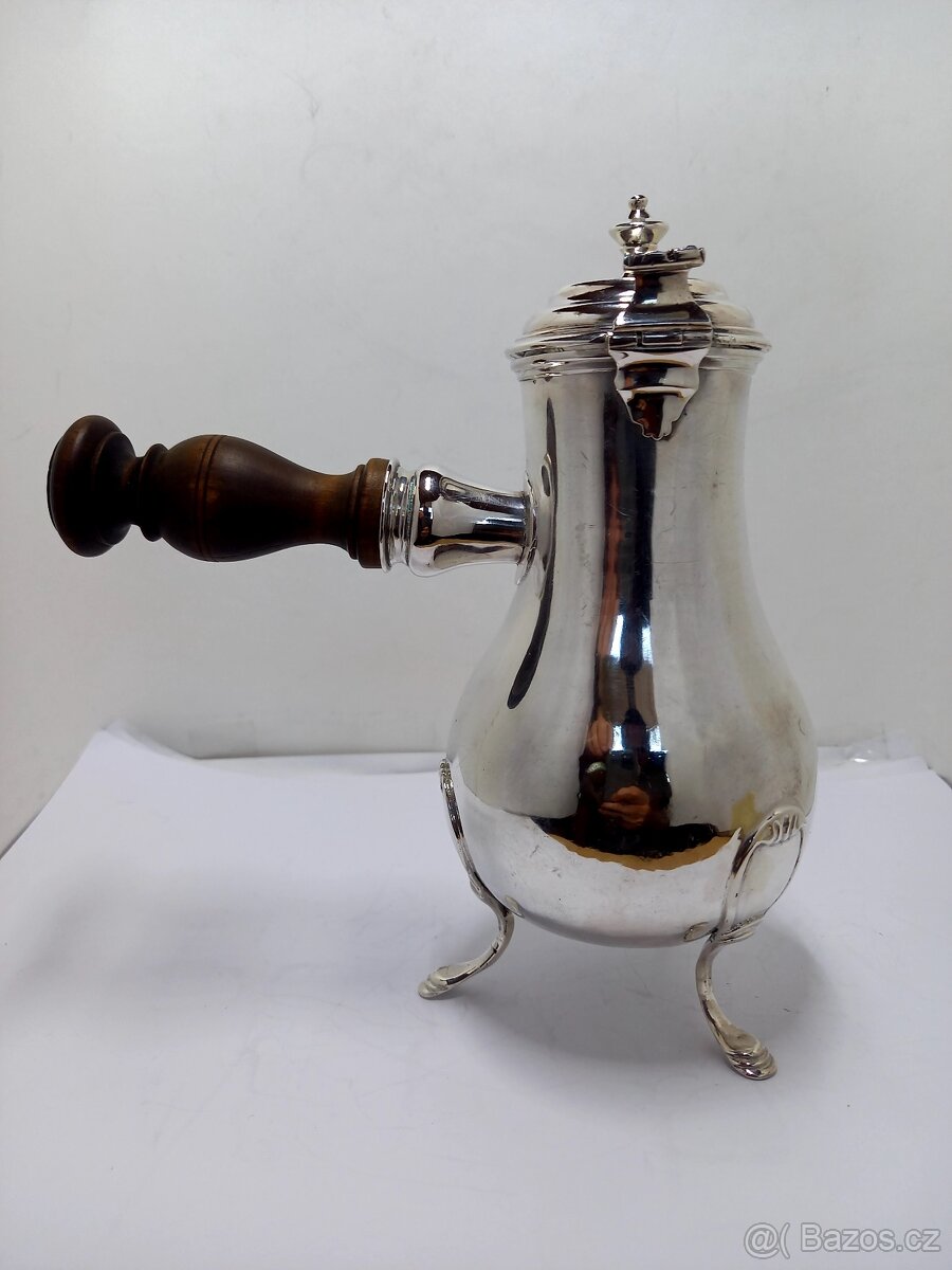 Starožitná stříbrná konvička na kafe - 3