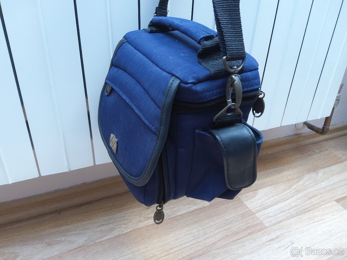 Praktická brašna na foťák nebo kameru - 3