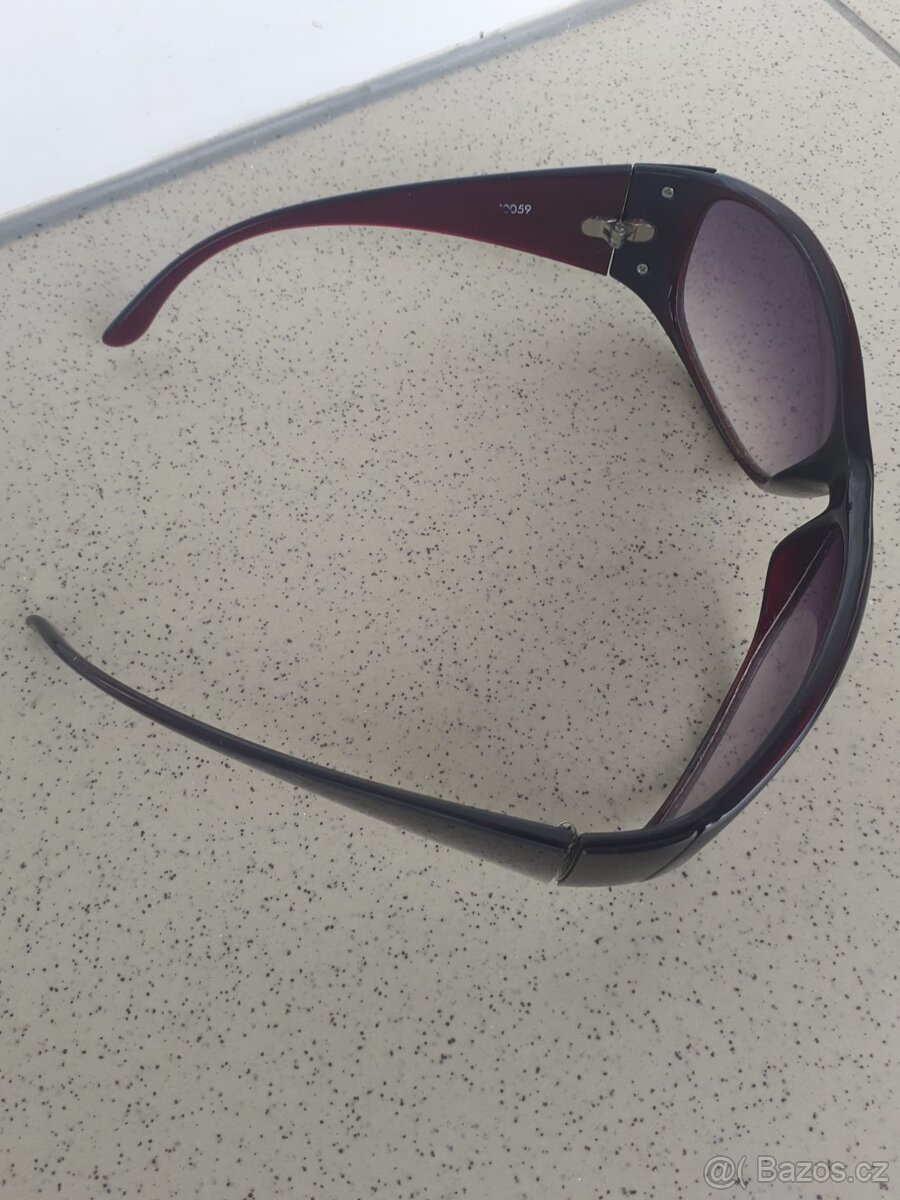 Dámské sluneční brýle s UV filtrem - 3 druhy - 3