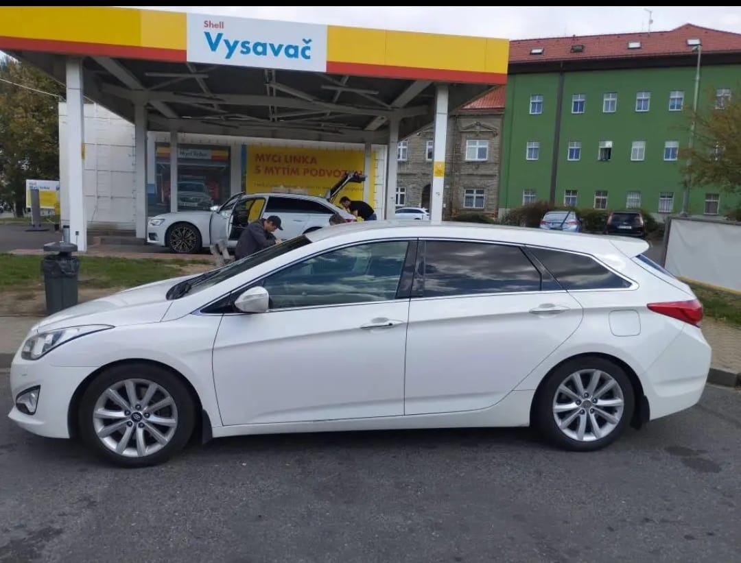 Prodám Hyundai I40 diesel, automatická verze - 3