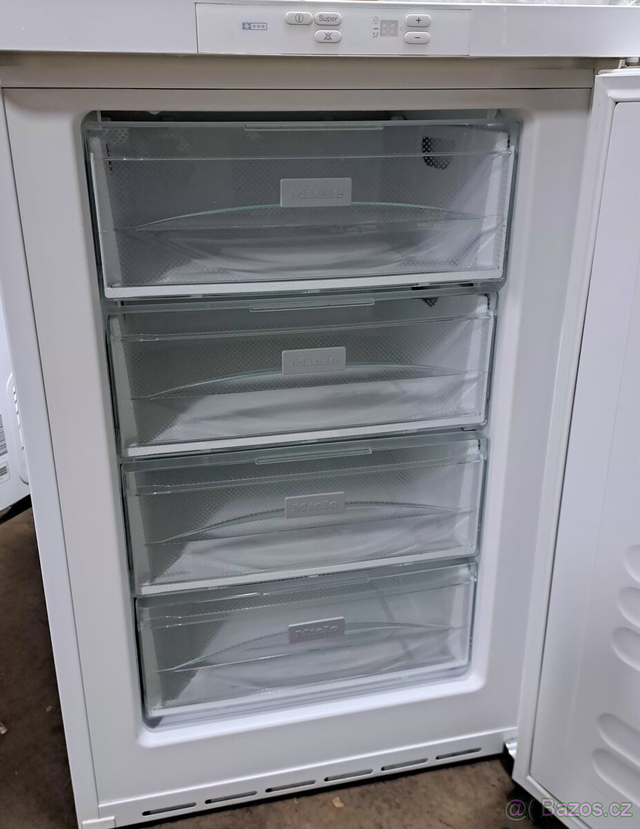 Mrazák 4 šup. Miele. - 3