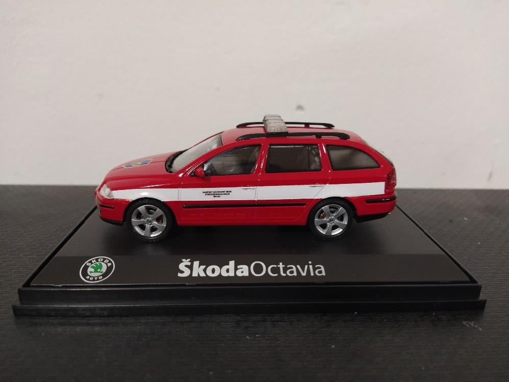 MODEL ŠKODA OCTAVIA 2-HASIČI - 3