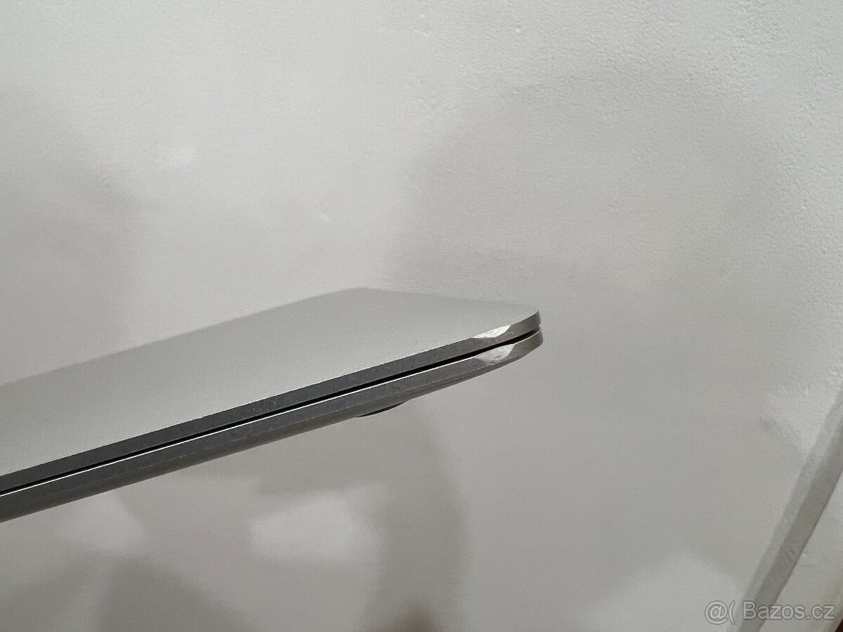 Macbook Air M1 8gb 256gb - Baterie 90%, Eng Klávesnice - 3