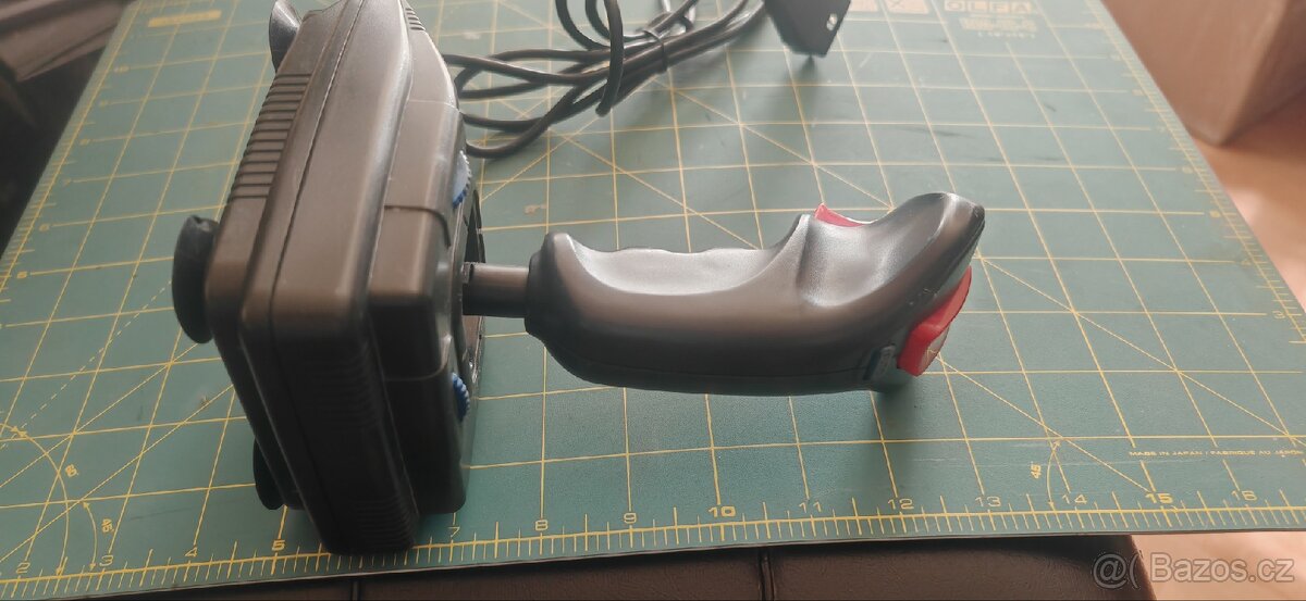 Ovladač joystick QuickShot - 3