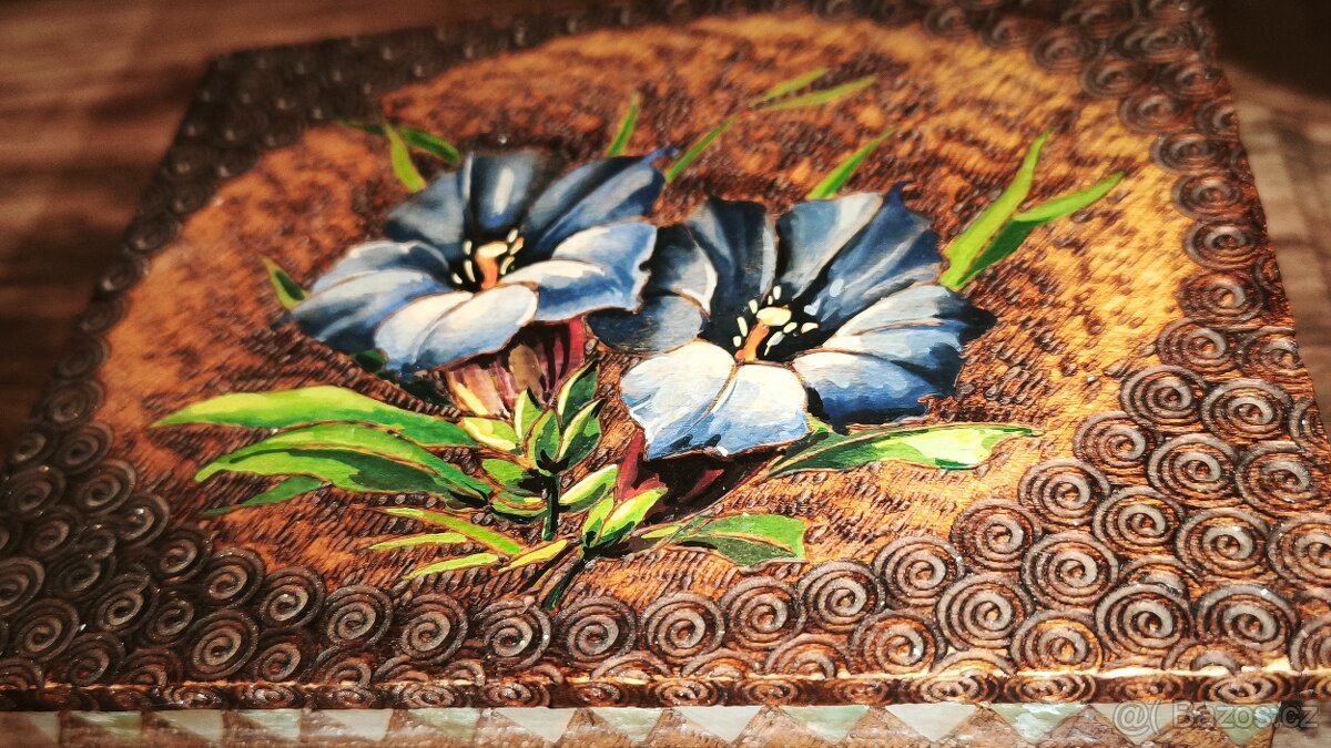 Dřevěná, malovaná šperkovnice/krabička. - 3