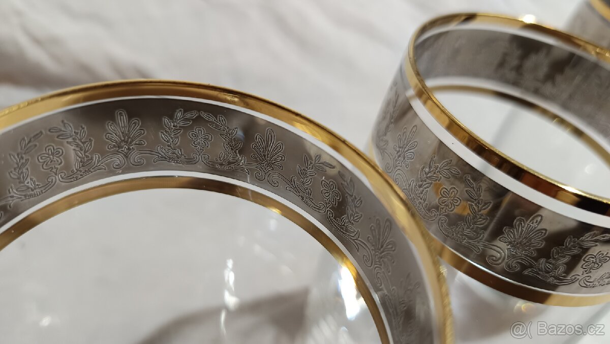 Retro zdobené skleničky 3ks - 3