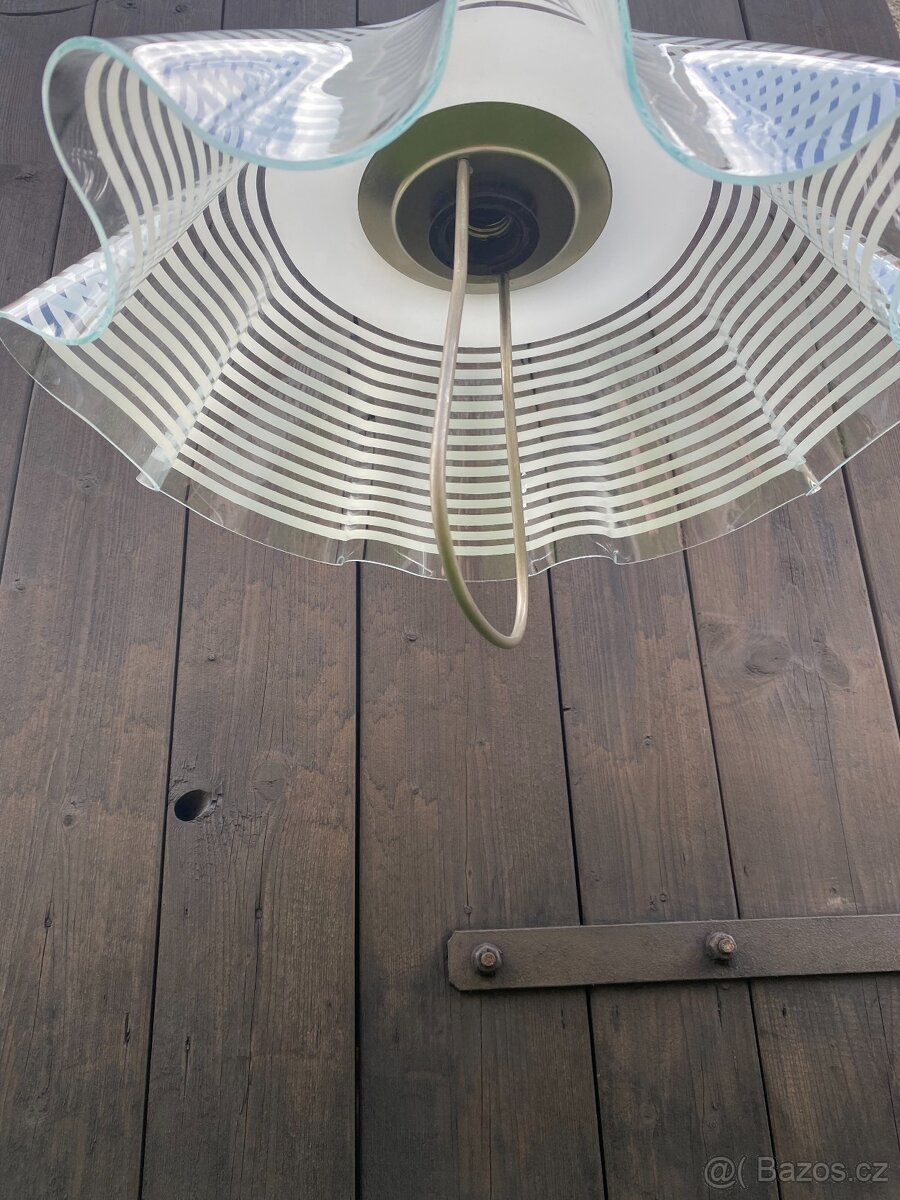 Skleněný lustr - 3