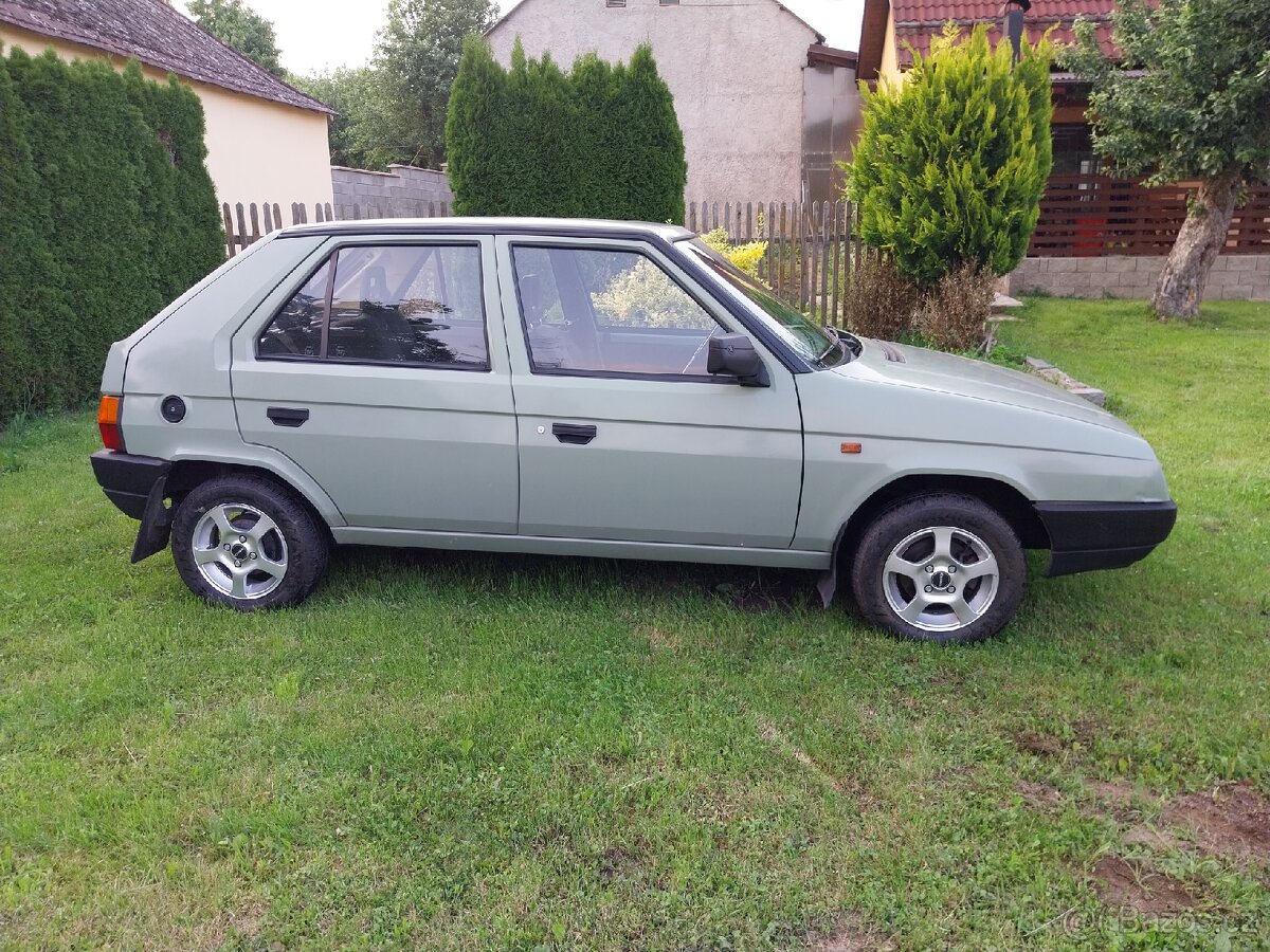 Škoda Favorit 136L - 3