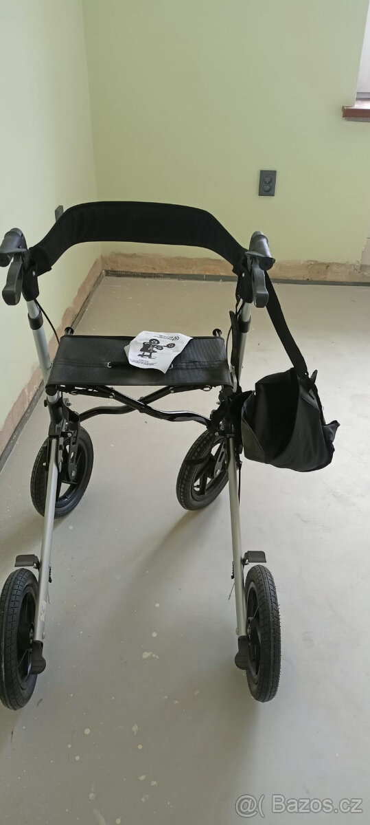 Chodítko pro seniory - 3